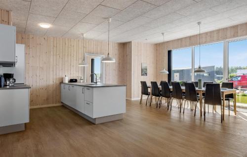 Grenaa House | Awesome Home In Grenaa With Sauna