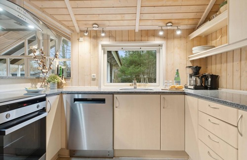 Hou House | Awesome home in Hals with sauna