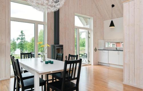 Holmsjo House | Awesome Home In Holmsjö With Wifi
