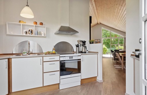 Pøt Strandby House | Awesome home in Juelsminde with kitchen