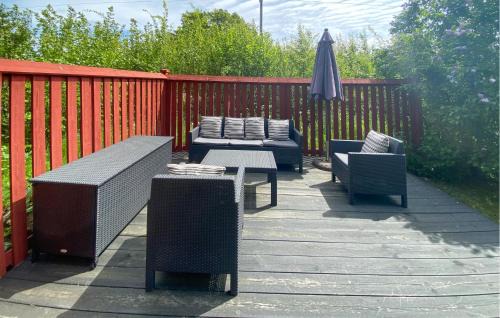 Hagaby House | Awesome Home In Löttorp With Kitchen