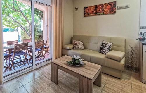Miami Platja House | Awesome Home In Miami Playa With Wifi