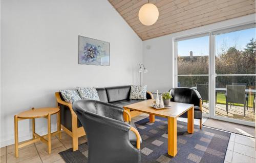 Houstrup House | Awesome Home In Nørre Nebel