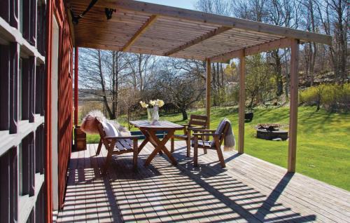 Gottskar House | Awesome Home In Onsala With Kitchen