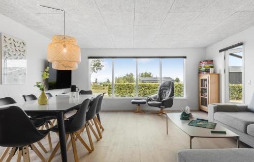 Ørsted House | Awesome Home In Ørsted With Wifi