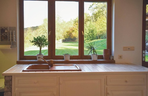 Beauraing House | Awesome home in Pondrôme