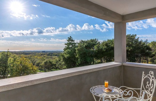 Strpacici House | Awesome home in Porec with sauna
