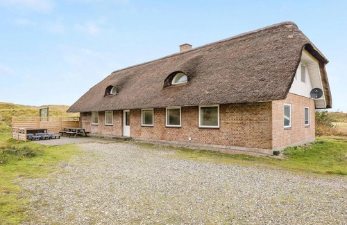 Houvig House | Awesome home in Ringkøbing with sauna