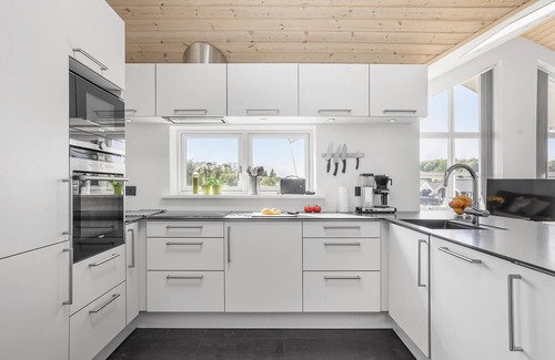 Spodsbjerg House | Awesome home in Rudkøbing with sauna