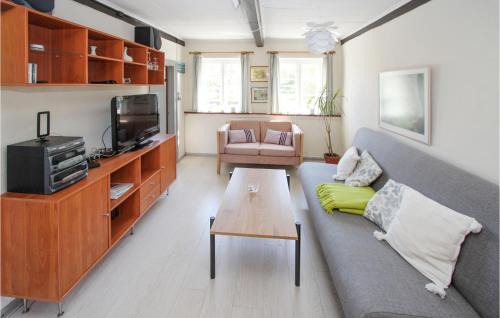 Samsø House | Awesome Home In Samsø With Wifi