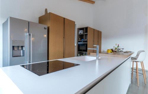 Sestanovac House | Awesome Home In Sestanovac With Kitchen