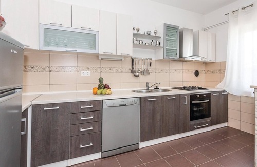 Sibenik House | Awesome home in Sibenik with WiFi