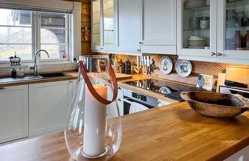Sjusjoen House | Awesome home in Sjusjøen with sauna
