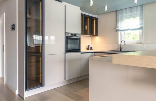 Smrika House | Awesome home in Smrika with sauna