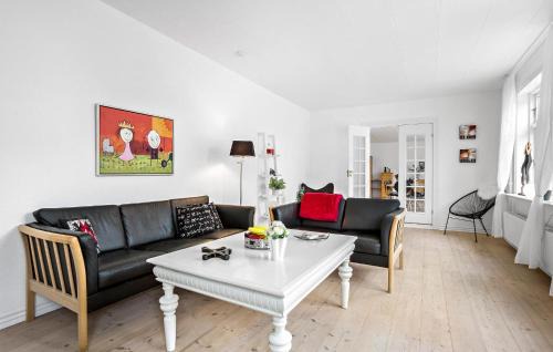 Spøttrup House | Awesome Home In Spøttrup With Wifi