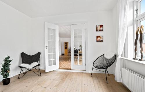 Spøttrup House | Awesome Home In Spøttrup With Wifi