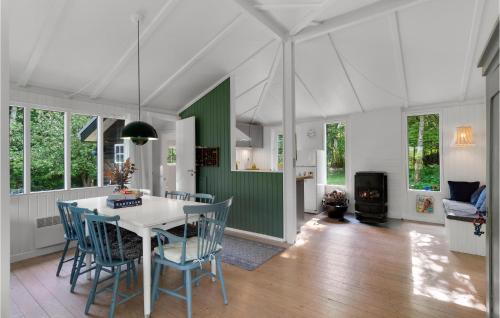 Lihme House | Awesome Home In Spøttrup With Wifi
