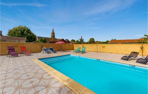 Saint-Pierre-d'Eyraud House | Awesome Home In St Pierre D'eyraud
