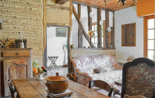 Saint-Pierre-d'Eyraud House | Awesome Home In St Pierre D'eyraud