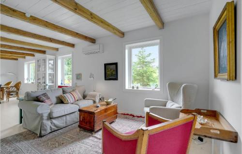 Stege House | Awesome Home In Stege With Wifi