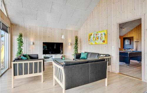 Høruphav House | Awesome Home In Sydals With Kitchen