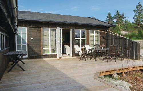 Nissedal House | Awesome Home In Treungen With Sauna