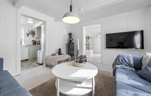 Tvedestrand House | Awesome Home In Tvedestrand With Wifi