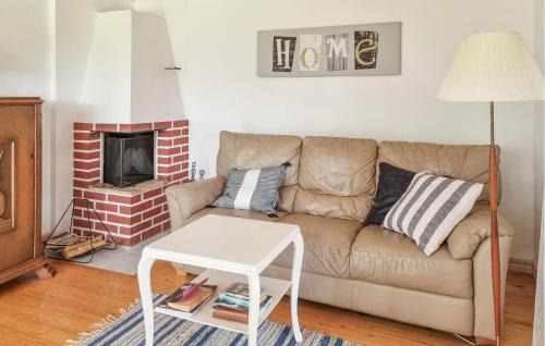 Varnamo O House | Awesome Home In Värnamo With Lake View