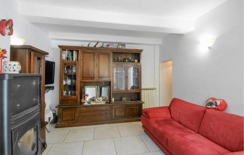 Valpromaro House | Awesome Home In Valpromaro With Wifi