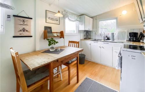 Vegby House | Awesome Home In Vegby With Kitchen