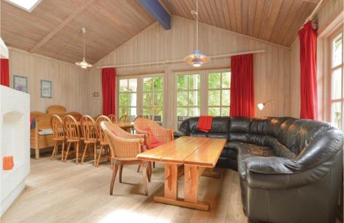 Hoensinge House | Awesome Home In Vig With Sauna