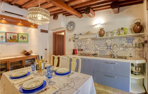 Castiglione della Pescaia House | Awesome Home In Castiglione Della Pesc