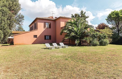 Rosignano Marittimo House | Awesome home in Rosignano Marittimo LI