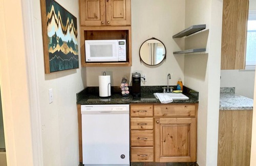 Lakeside Park Hotel | Awesome room layout for couples and solo-travelers at PERFECTLY located lodge.