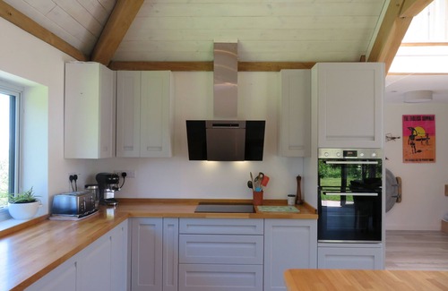 Mortehoe House | Awesome slidehouse close to coastpath,pubs,beaches sleeps 12-14 late discount
