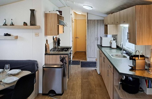 Vollenhove House | Awesome (sta)caravan in Vollenhove