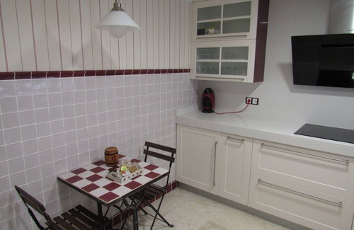 Burgos House | AWESOME VILLA 5 MIN FROM CENTER
