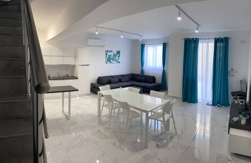 Xaghra House | AXARA Modern Self-Catering Holiday House in Xaghra