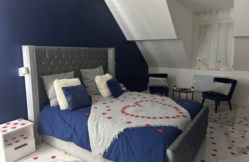 Bellicourt Apartment | Axis St Quentin Cambrai, full private accommodation, sauna, spa, breakfast included