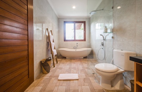 Andong Villa | Axros villa with stunning junggle view