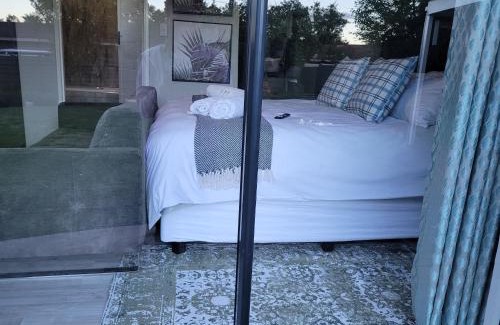 Bloemfontein Bed & Breakfast | Ayana bnb