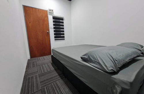 Kota Warisan Hotel | Ayden Roomstay KLIA Sepang