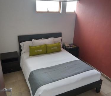 Quinta Paredes Hotel | Ayenda 1087 La Estacion