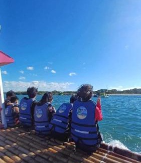 Calatagan Boat Rental | Ayne's Floating Cottage