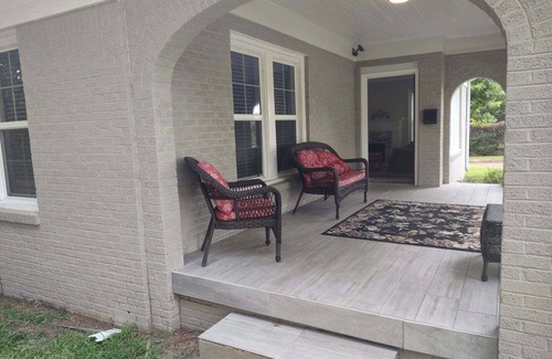 Tyler House | Azalea District Comfort and Charm