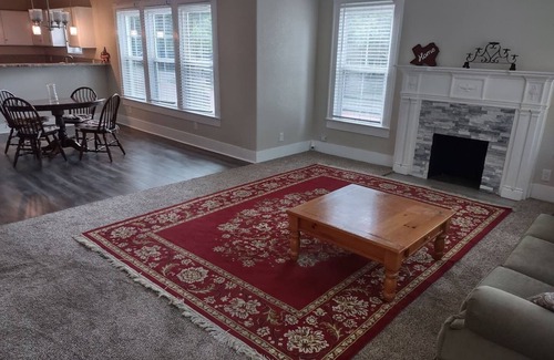 Tyler House | Azalea District Comfort and Charm