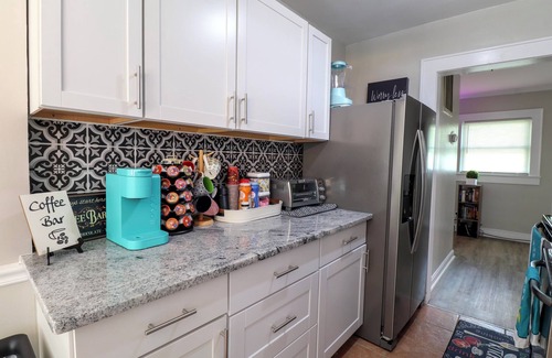 Greensboro House | Azaleas Cottage: Pet-Friendly, Close to Coliseum, UNCG, Downtown