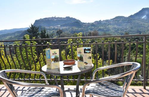 Santa Severina House | Azienda Agrituristica Biologica Il Querceto