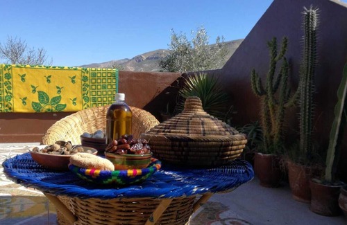 Sidi Ghanem Villa | Azir home. Located in the foot hill of the Seksawa tribe mountains.
