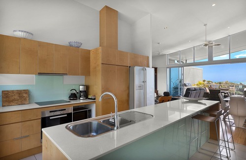 Airlie Beach Apartment | Azure Sea Whitsunday Resort